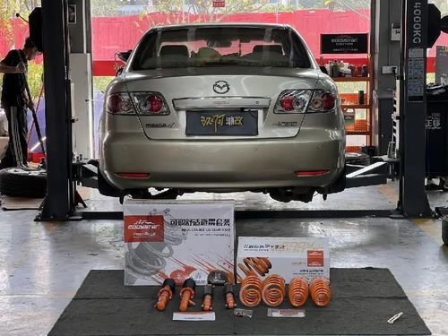 kasus perusahaan terbaru tentang Pekerjaan pemasangan. Mobil lama Mazda 6 ditingkatkan dengan peredam kelelahan EDDY yang dapat disesuaikan