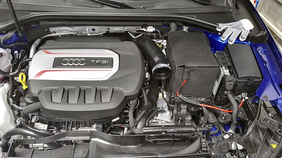 Audi S3 2.0 Serat Karbon Asupan Udara Meningkatkan Aliran Udara Bagian Mesin Otomotif